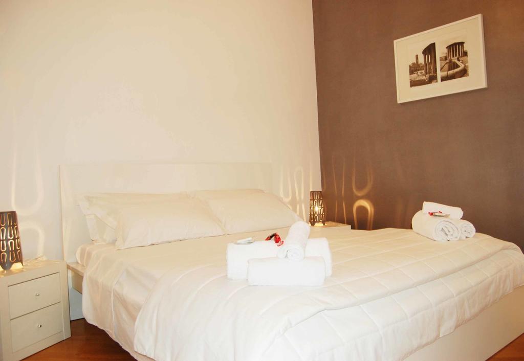 We Love It - Bestbnb Garbatella โรม ห้อง รูปภาพ