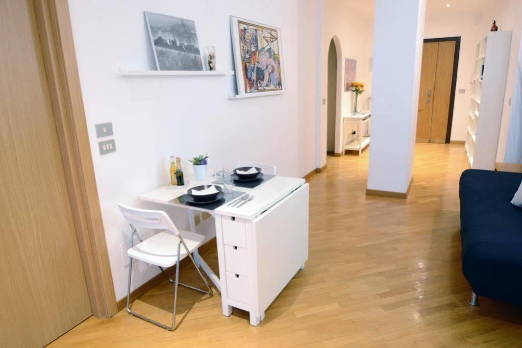 We Love It - Bestbnb Garbatella โรม ภายนอก รูปภาพ